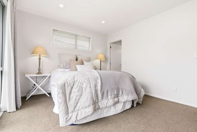 3 Roto Close Wharewaka_6