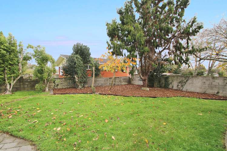 12 Pelorus Street Glenview_14