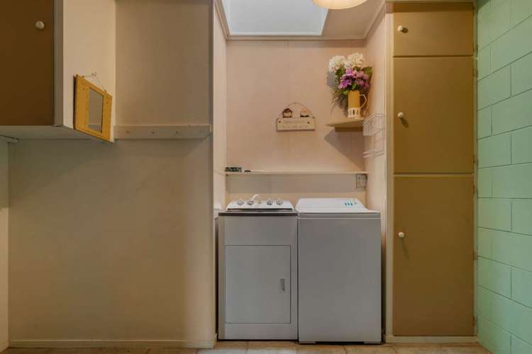 2/191 Malfroy Road Utuhina_12