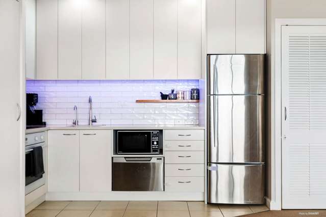 4c/125a Hobson Street Auckland Central_1