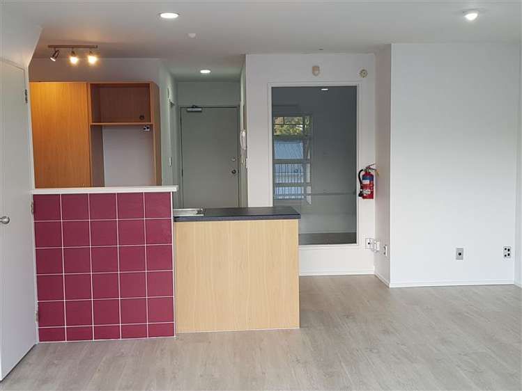 9/2 Atarangi Road Greenlane_2