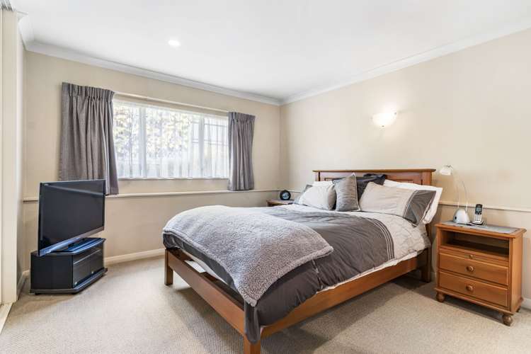 28a Captain Scott Road Glen Eden_11