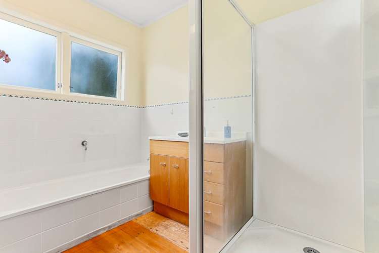 3 Kelvin Crescent Te Atatu Peninsula_21