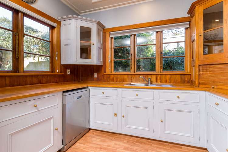 27 Marine Parade Macandrew Bay_9