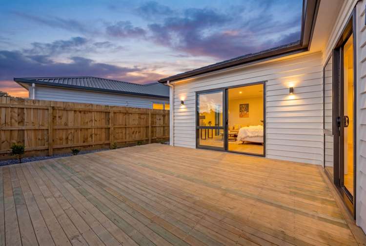 7 Tuwai Crescent Opaheke_27