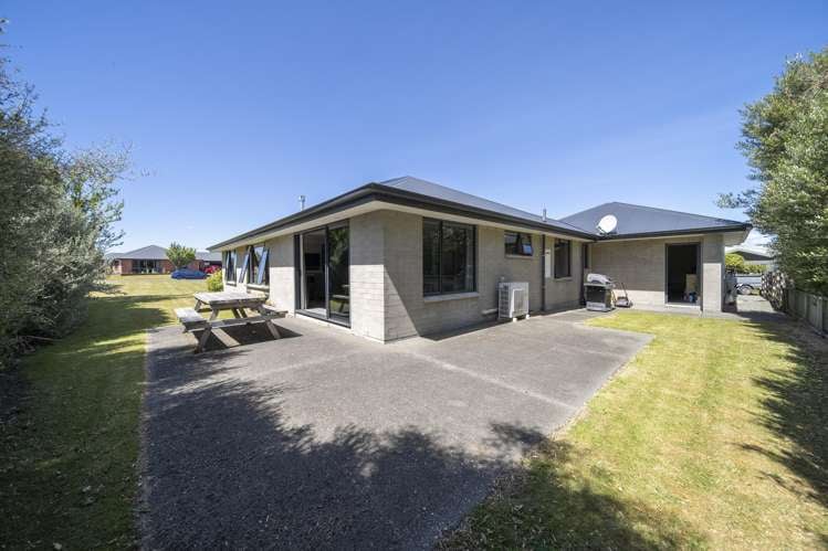 60 Lawson Burrows Crescent Te Anau_11