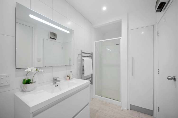 1/17 Mizpah Road Waiake_21