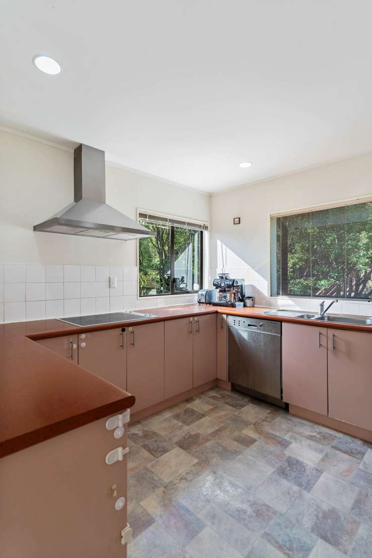 29 Ewhurst Place Goodwood Heights_22