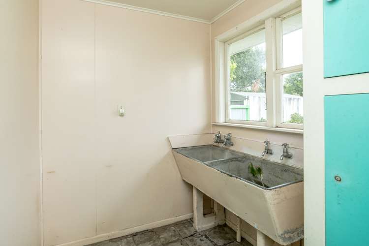 29 Johnston Street Featherston_24