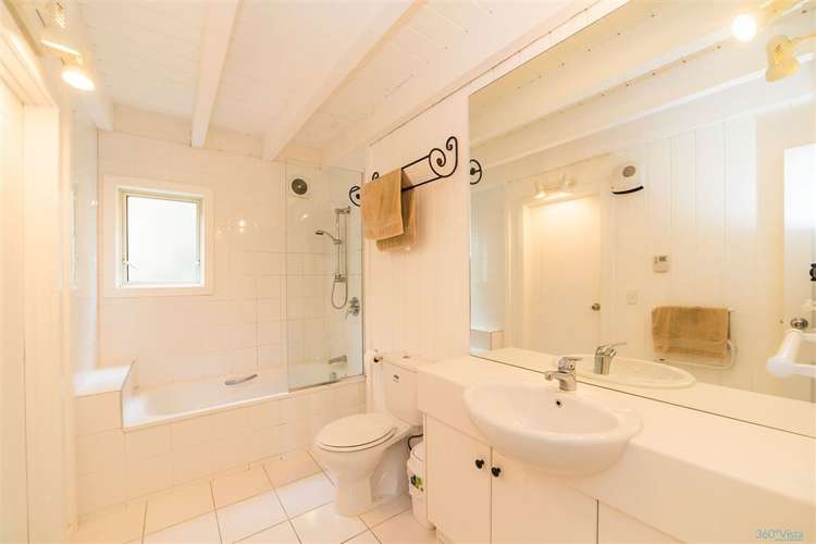 11a Mckerrow Place Fernhill/Sunshine Bay_17