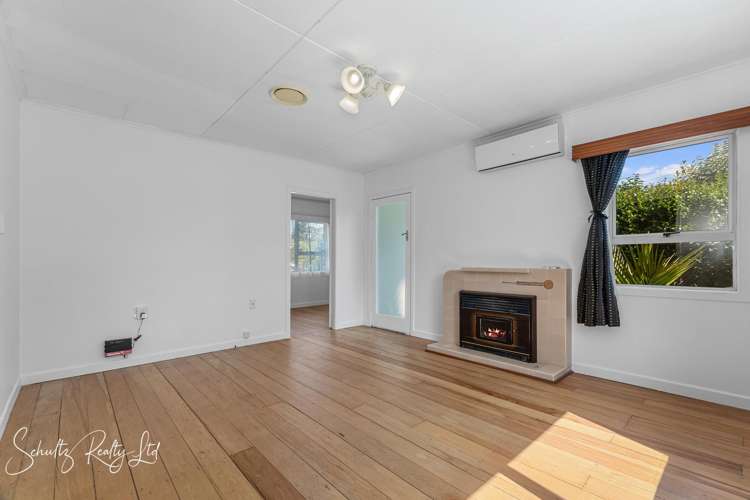 32 Bickerstaffe Road Maungaturoto_13