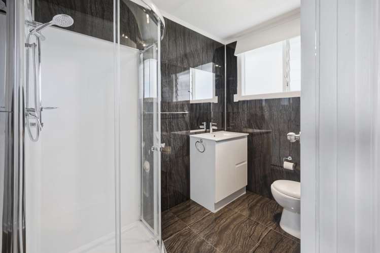 44 Brains Road Kelston_8