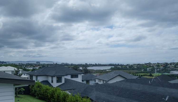 9 Pioneer Rise Silverdale_7