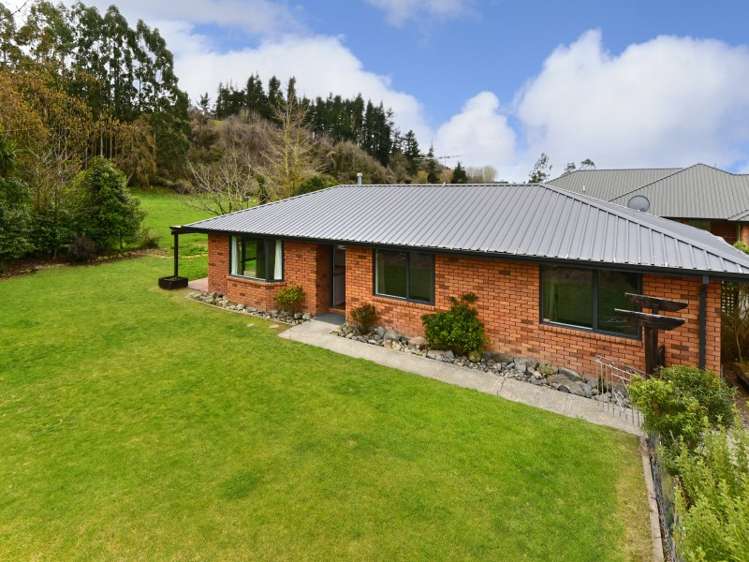 5 Railway Terrace Glentunnel_17