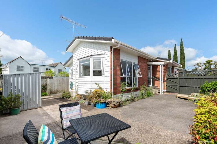 2/94 Nile Road Milford_11