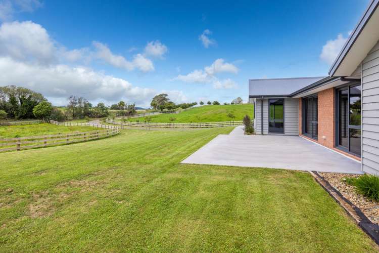 60 Pine Road Lichfield_3