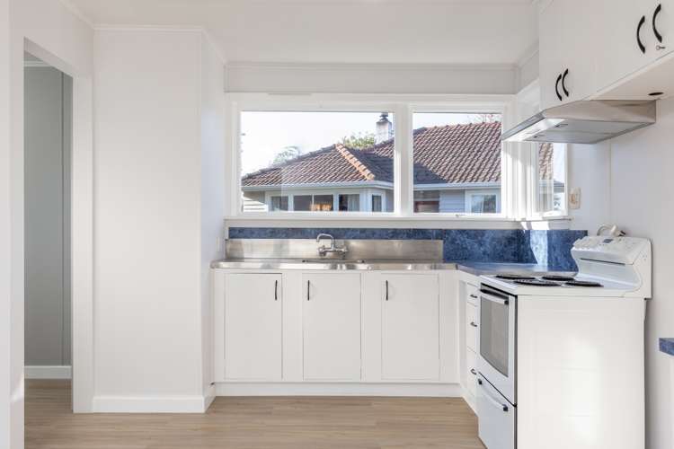 8 Leefield Street Blenheim Central_13