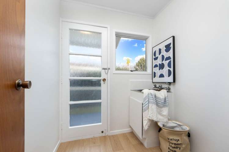 8 Katrina Place Massey_13