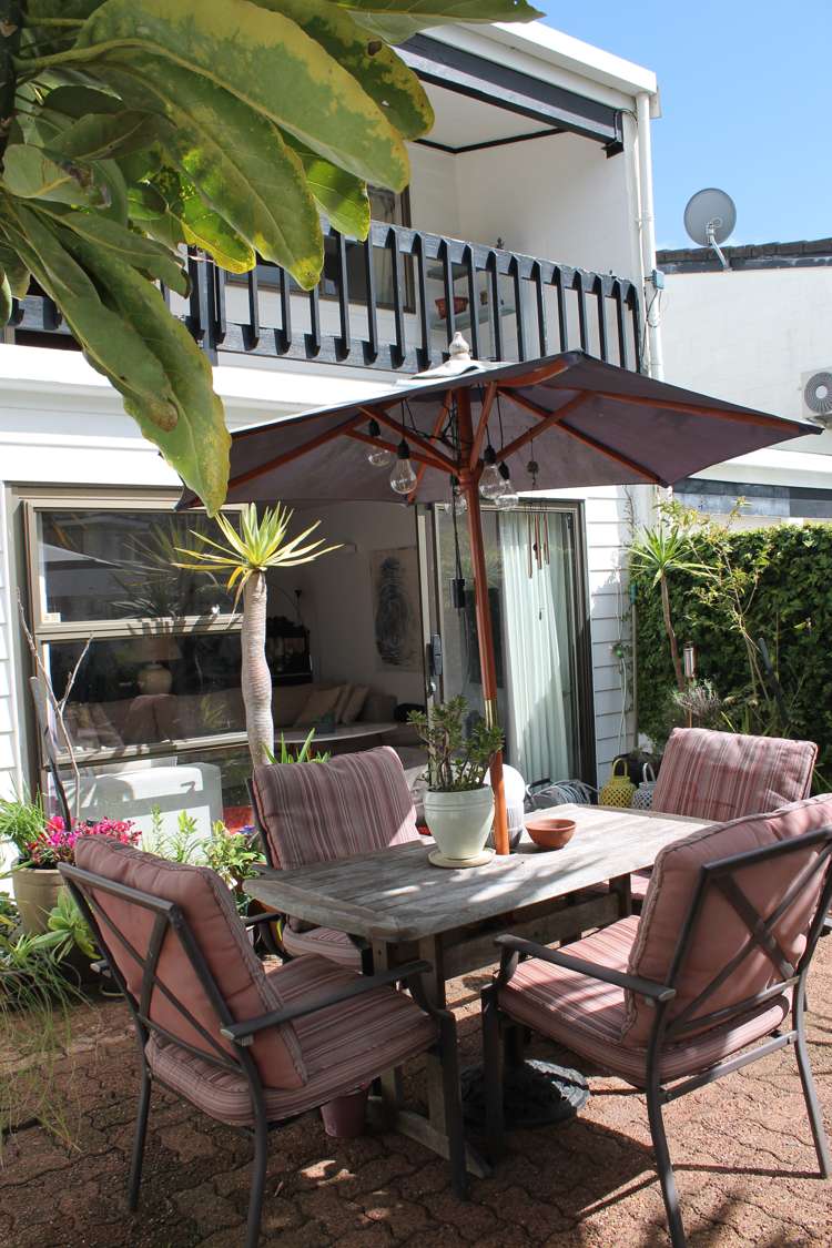 2/3 Sage Road Kohimarama_11