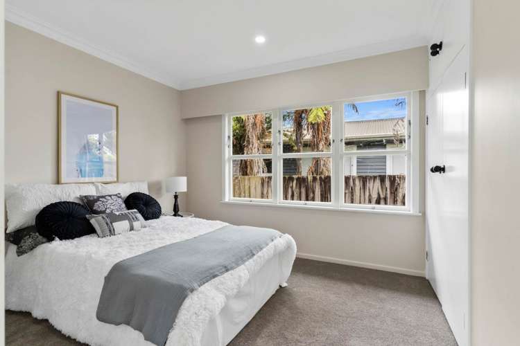 107 Clevedon Road Papakura_12