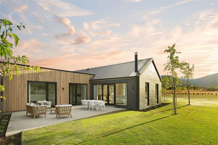 77 Stone Drive Cromwell_10