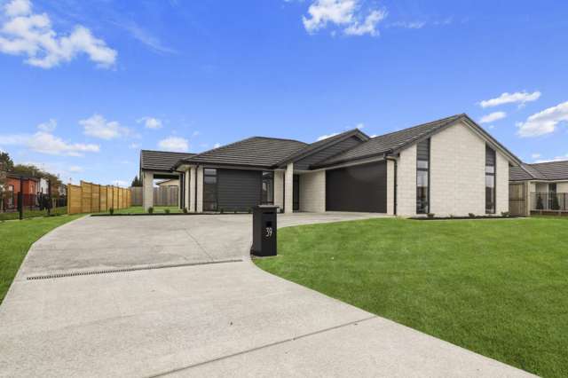 MATAMATA - 4 BEDROOMS
