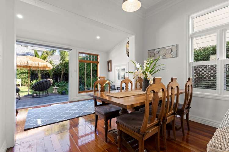 5 Oxford Terrace Devonport_19