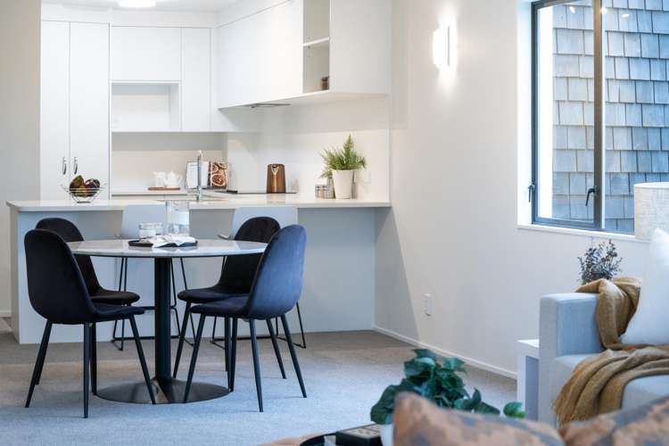 14/7-9 Ramsgate Terrace Mairangi Bay_2