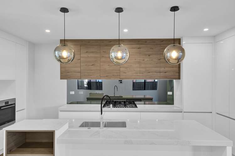 13 Hermes Road Flat Bush_12