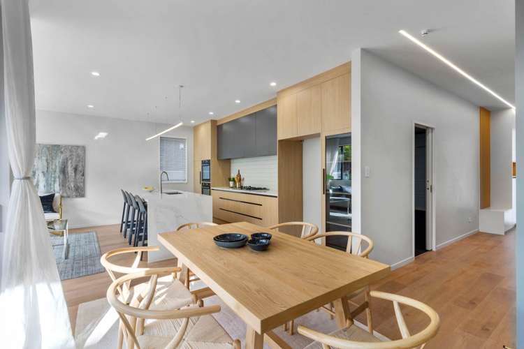 8d Ringwood Street Torbay_5