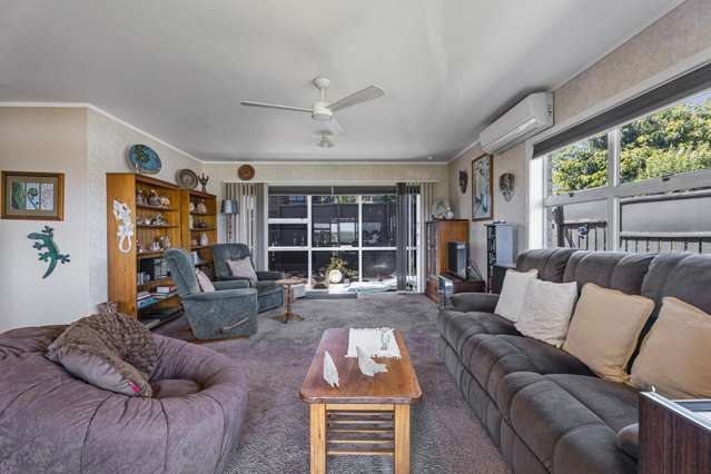 33B Russleigh Drive Dinsdale_1