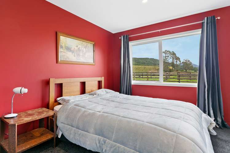 341 White Road Broadlands_13