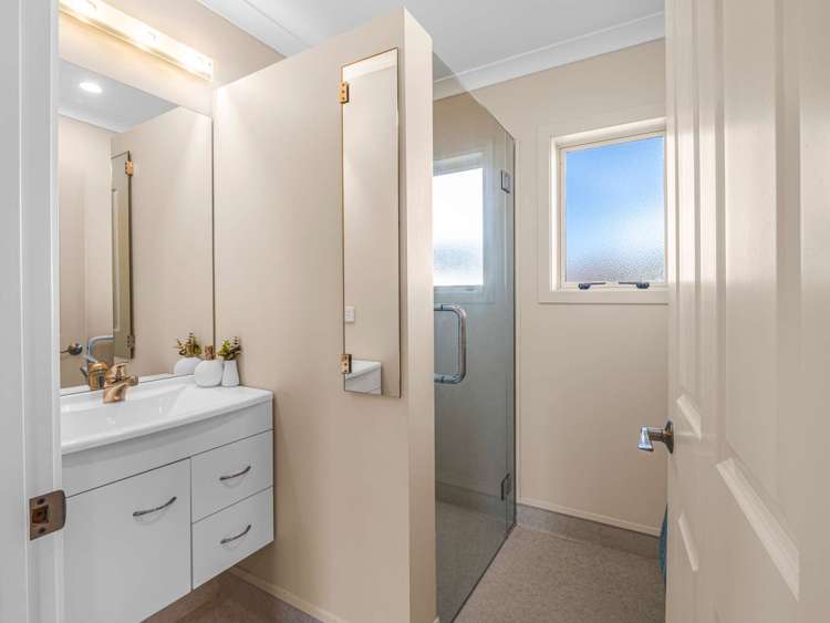 18 Gilligan Close College Estate_15