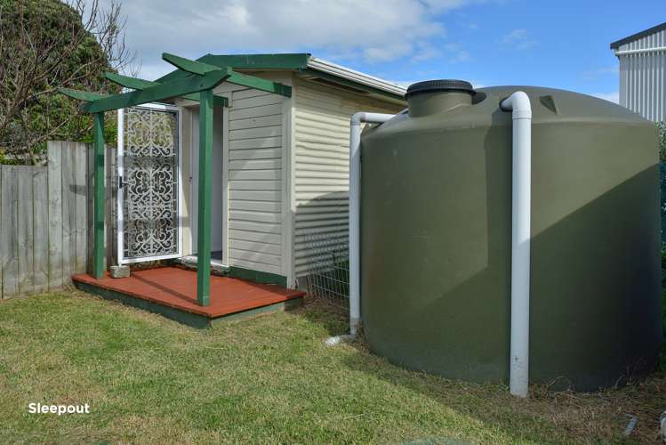 4 Tarakihi Crescent Mahia_16