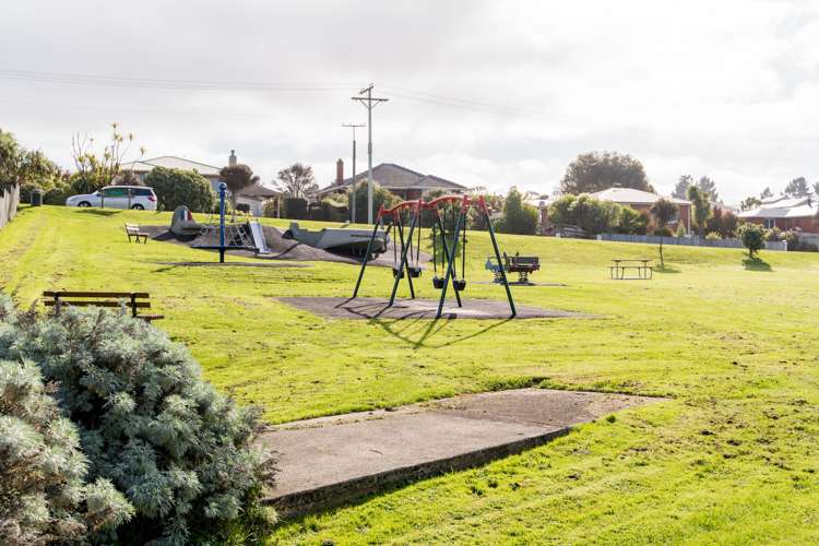 5 Valiant Road Waldronville_33