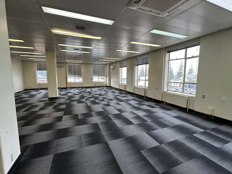 Level 3/215 Hastings Street South Napier South_1