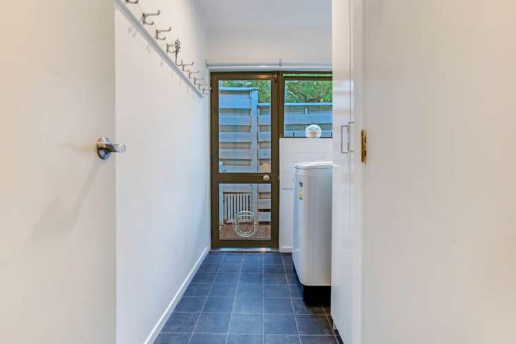 2/15 Killarney Avenue Torbay_12