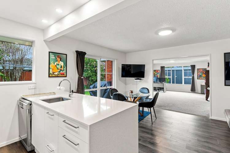 2/23 Montclare Avenue Ilam_1