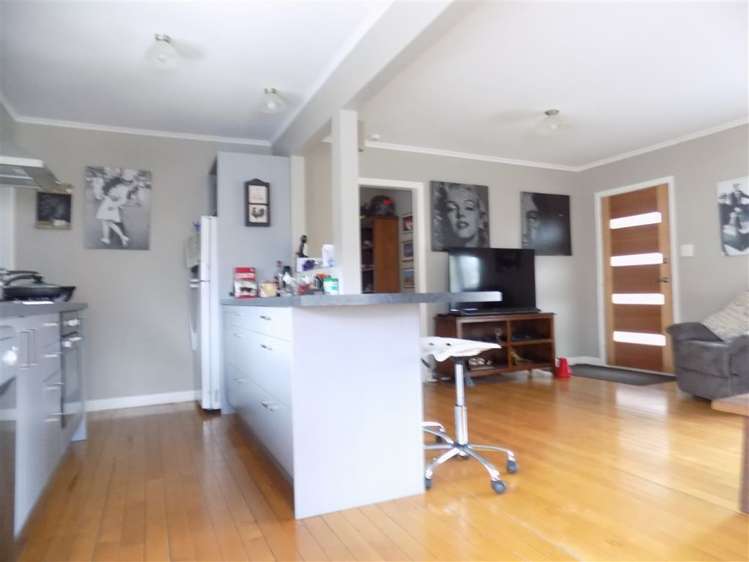 7 Chilcott Road Henderson_5