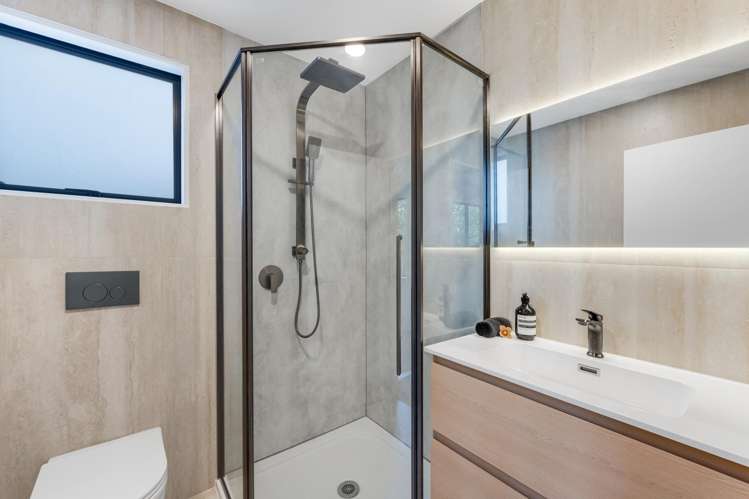 2/701 Great North Road Grey Lynn_12
