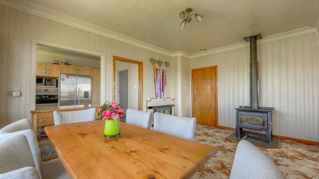 313 and 326 Front Miranda Road Waitakaruru_4