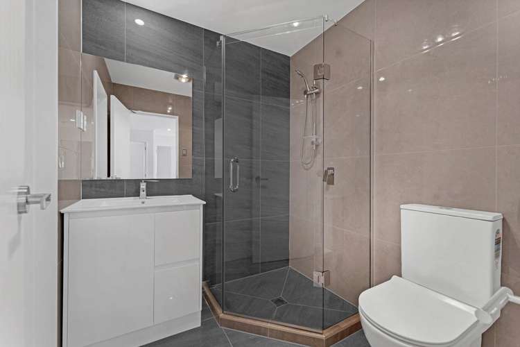 12a Mcleod Road Weymouth_13