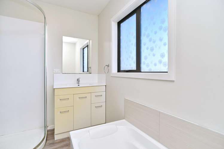1/138 Kerrs Road Avonside_13