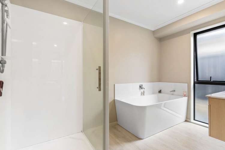 14 Calder Crescent Pokeno_12