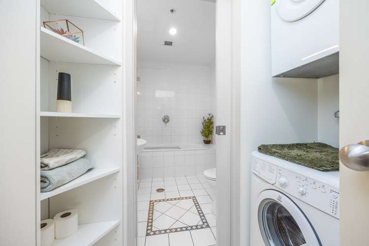 8a/31 Day Street Auckland Central_13