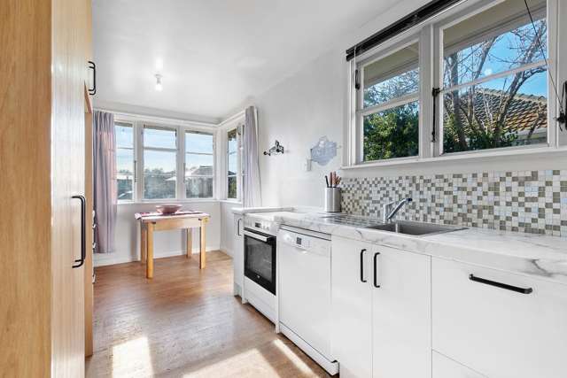 43 Doon Street Mosgiel_3