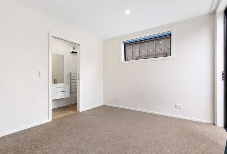 6 Bellamore Street Dalefield/Wakatipu Basin_7