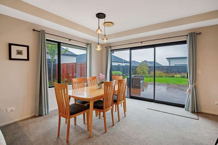 26 Bonecrusher Street Lincoln_6