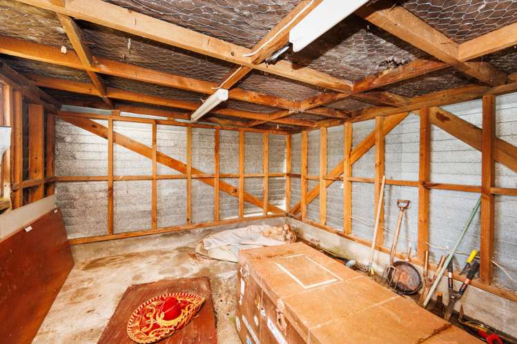 69 Hedges Street Sanson_14