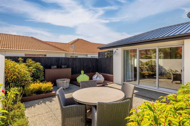 11 Talbot Road Northwood_23